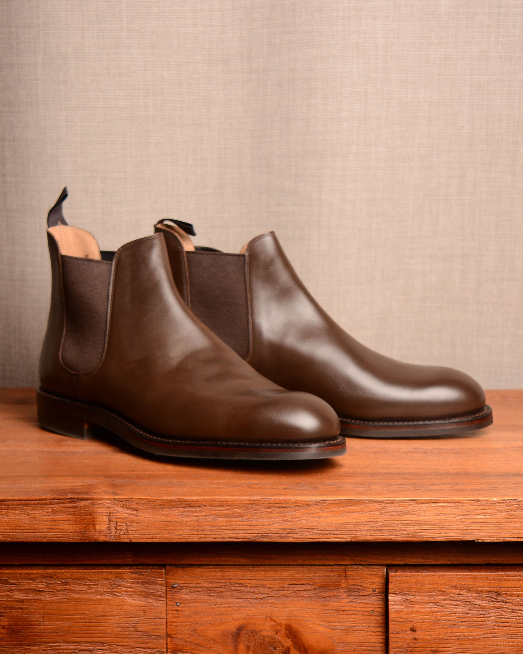 Crockett \u0026 Jones Chelsea 5 - Dark Brown 