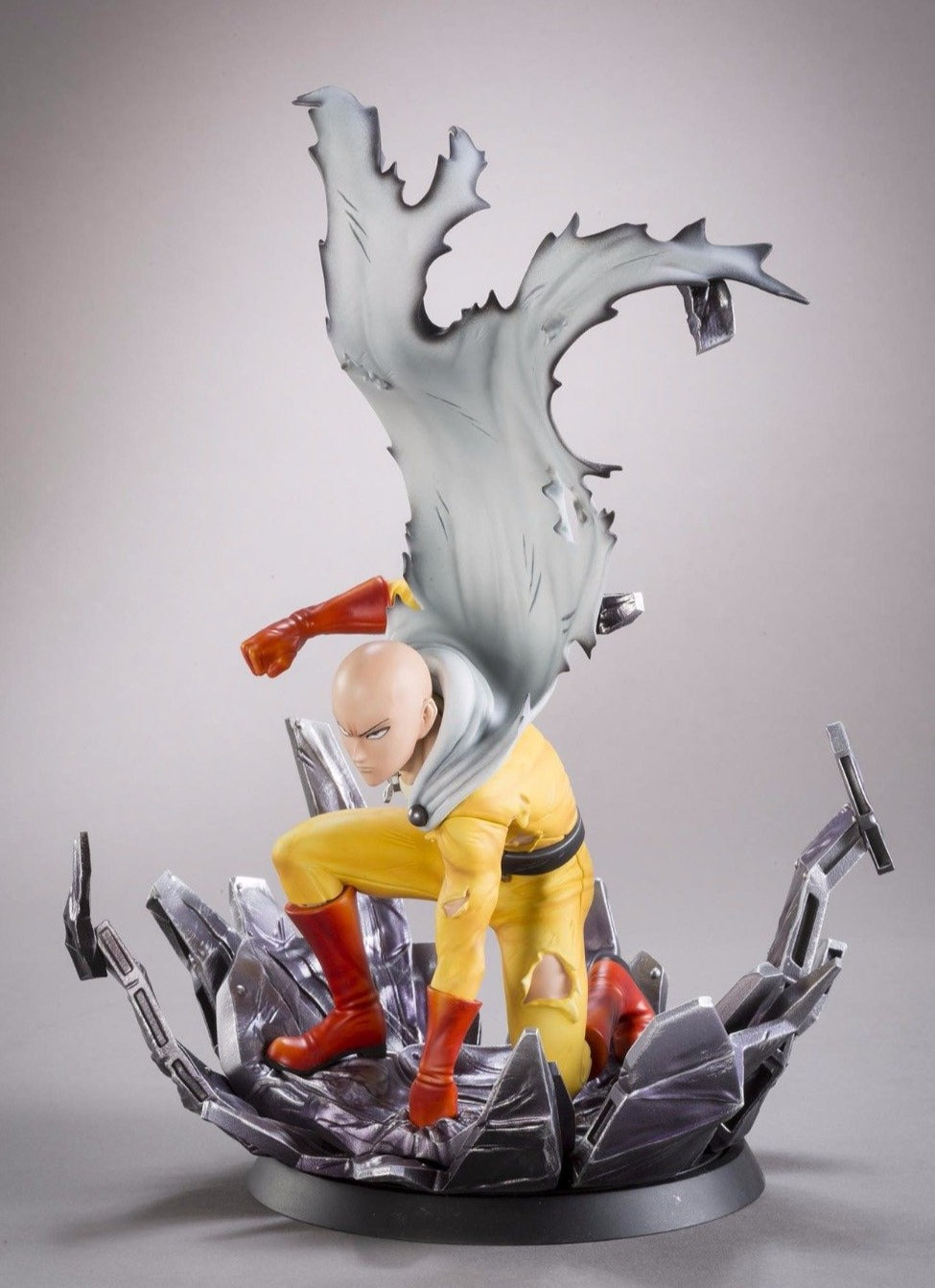 saitama one punch man figure