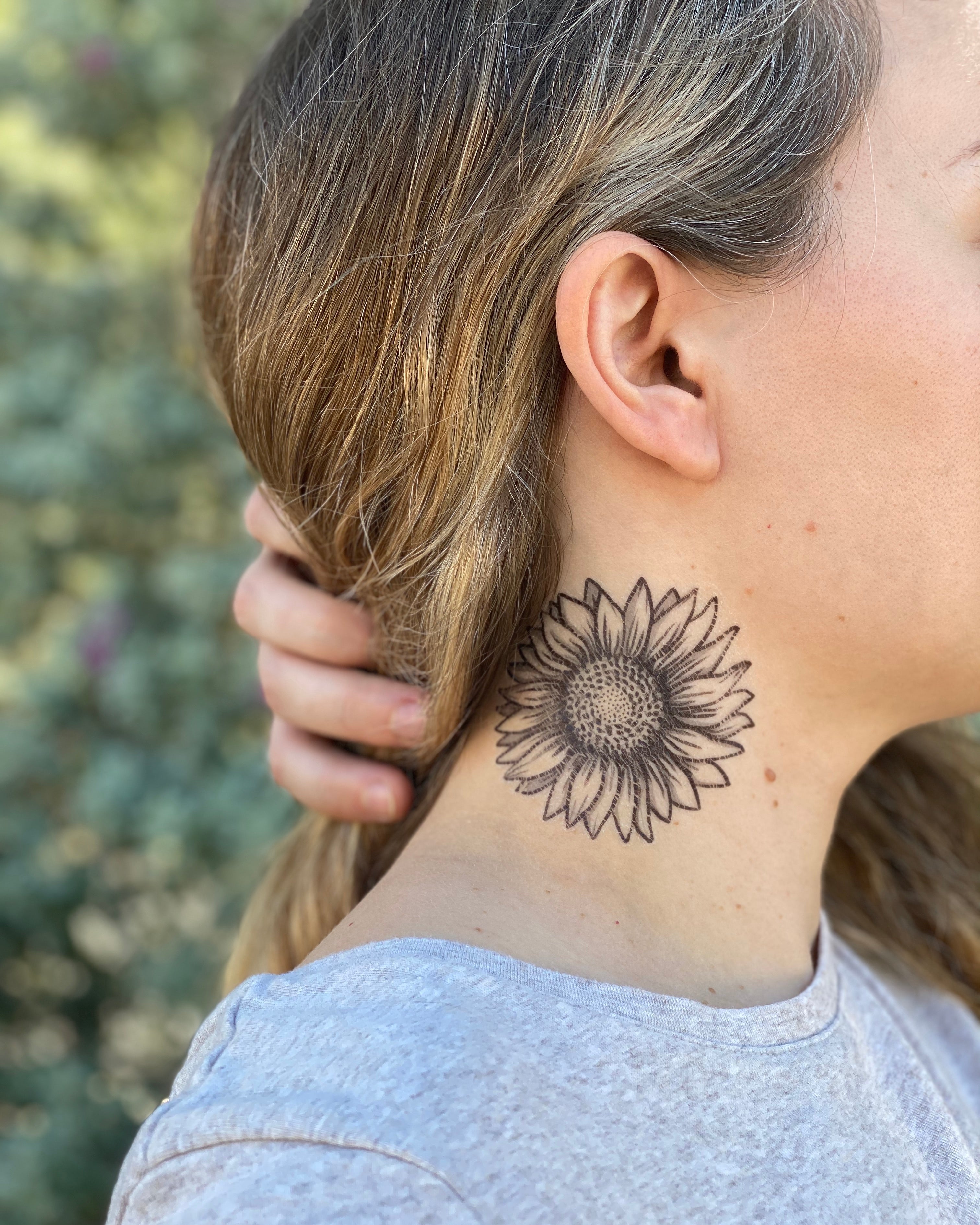 25 Pretty Sunflower Tattoo Ideas for Women  Tikli