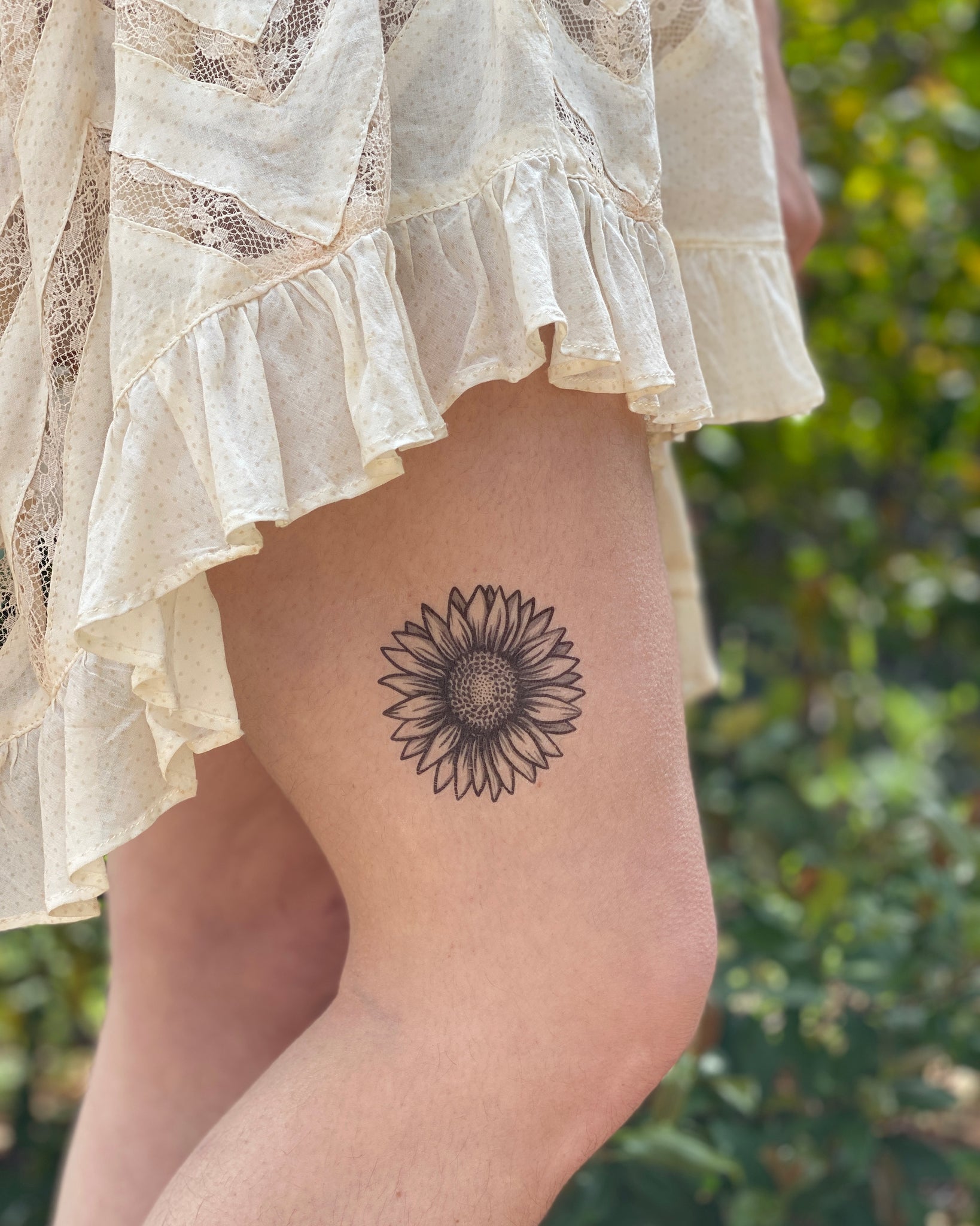 Amazoncom  Dopetattoo Sunflower Temporary Tattoo Realistic Sunflowers  Fake tattoos for Women Girls Adults  Beauty  Personal Care