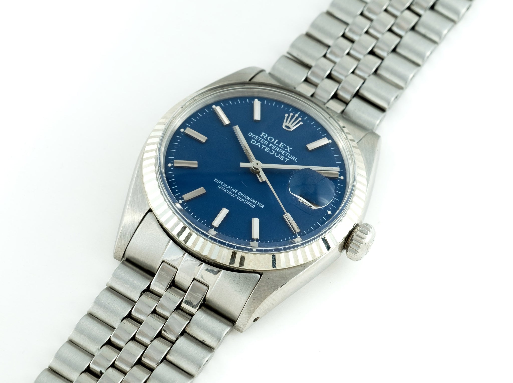 1601 blue dial