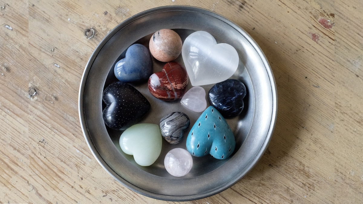 Crystals For Gratitude with Julie D. Mayo | November 18, 2023 | Meetup Event | Las Vegas, Nevada | Access Possibilities