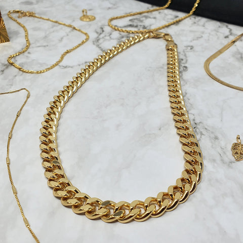 Demi-fine gold jewellery | Harfi