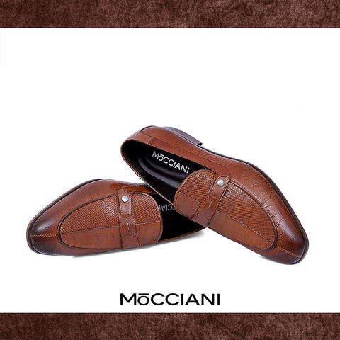Welcome To The World Of Shoes \u0026 Mocciani
