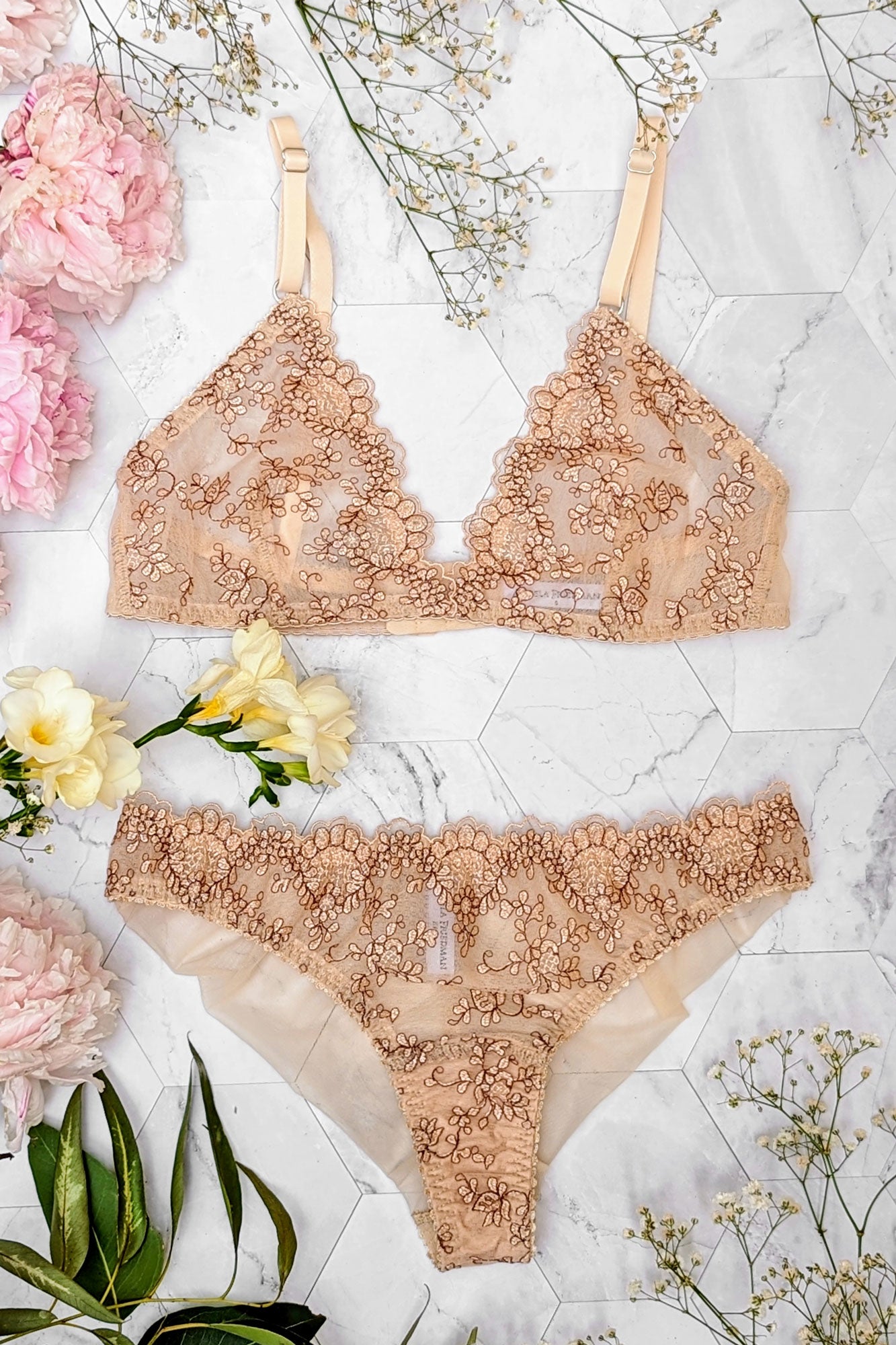 Peach and cream lace bralette and short set - Folksy