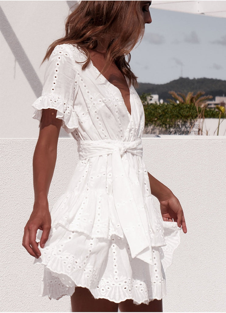 white short sleeve summer dress