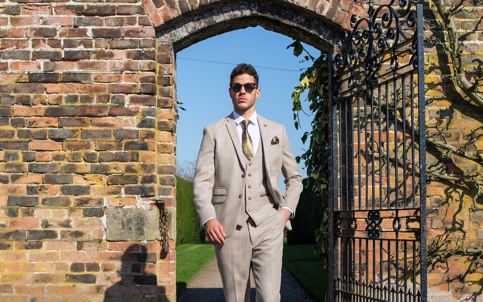 What To Wear To A Destination Wedding Marc Darcy