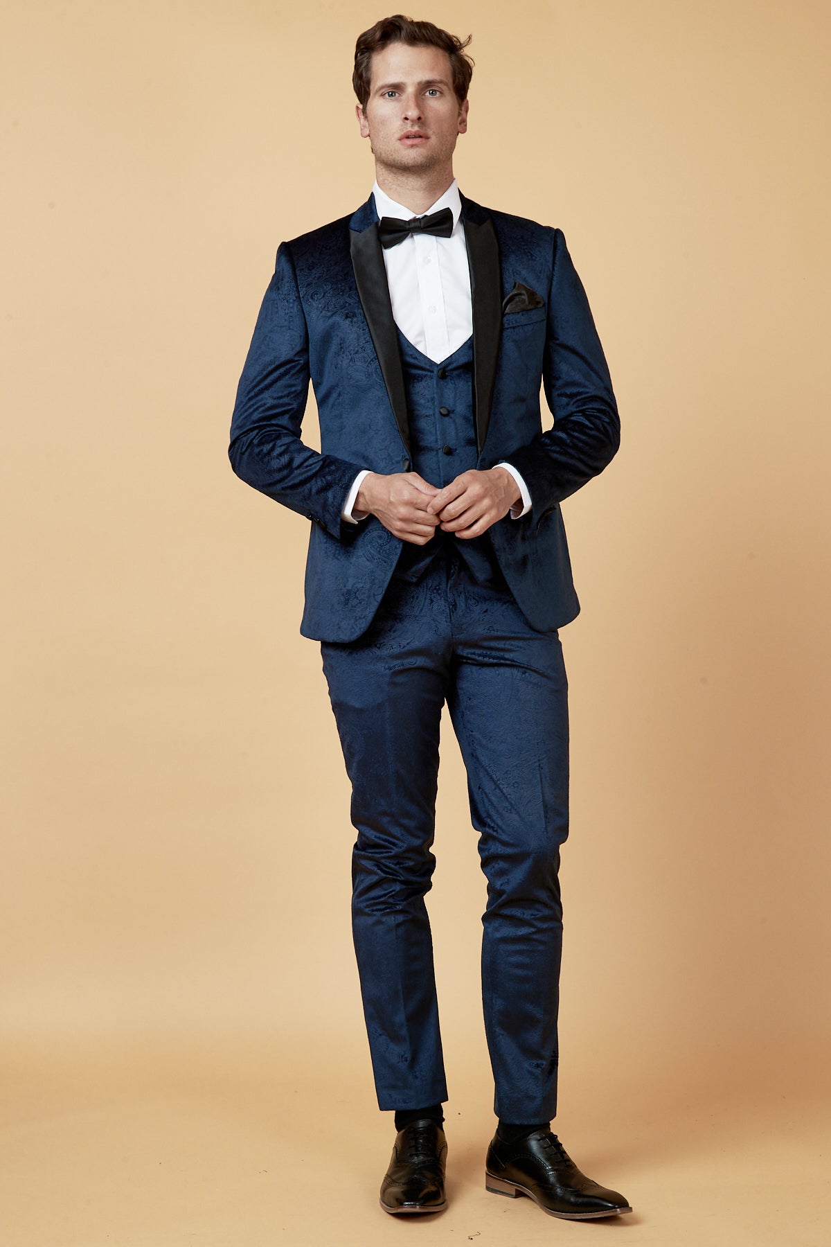 SIMON - Black Velvet Jacquard Three Piece Suit – Marc Darcy