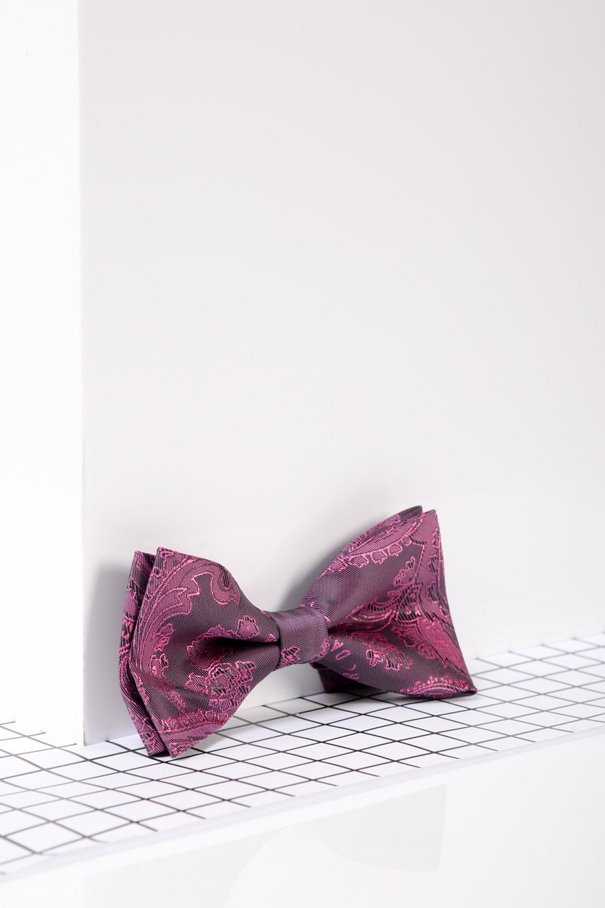 Children's Berry Paisley Print Bow Tie