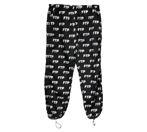 メンズ UNDEFEATED - FTP UNDEFEATED pants Lの通販 by まとめ買い推奨