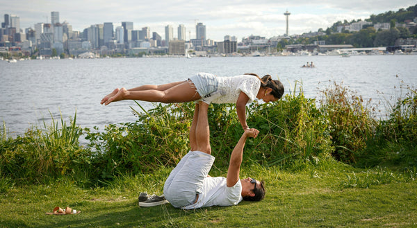 Couple yoga