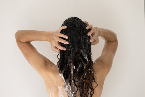 Does Dimethicone Cause Hair Loss? – Revela