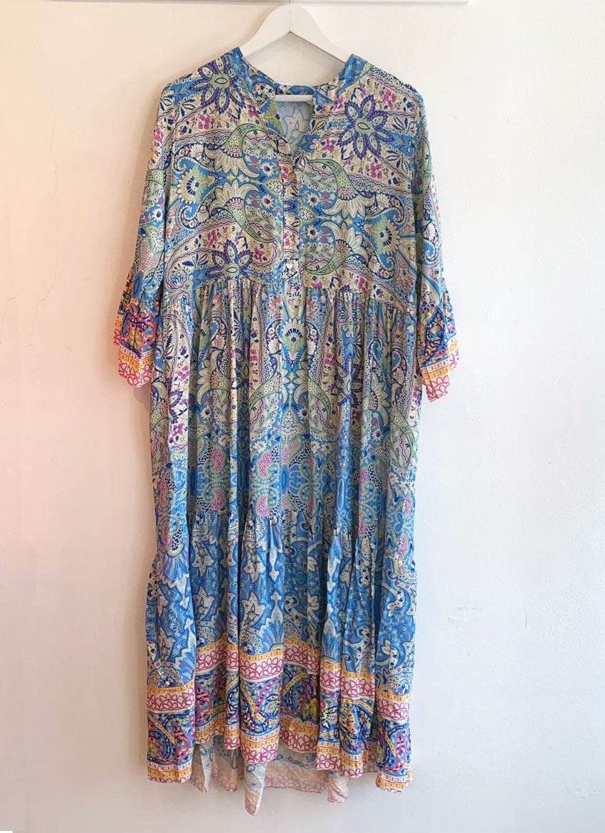 Marianne Paisley Smock Maxi Dress – Jackeroo Boutique