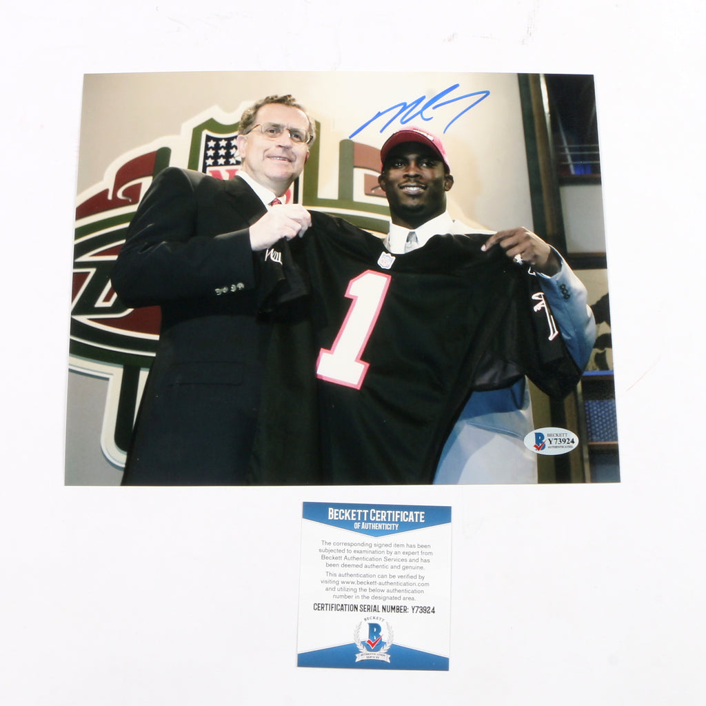 AUTOGRAPHED MICHAEL VICK Atlanta Falcons 8x10 Photo