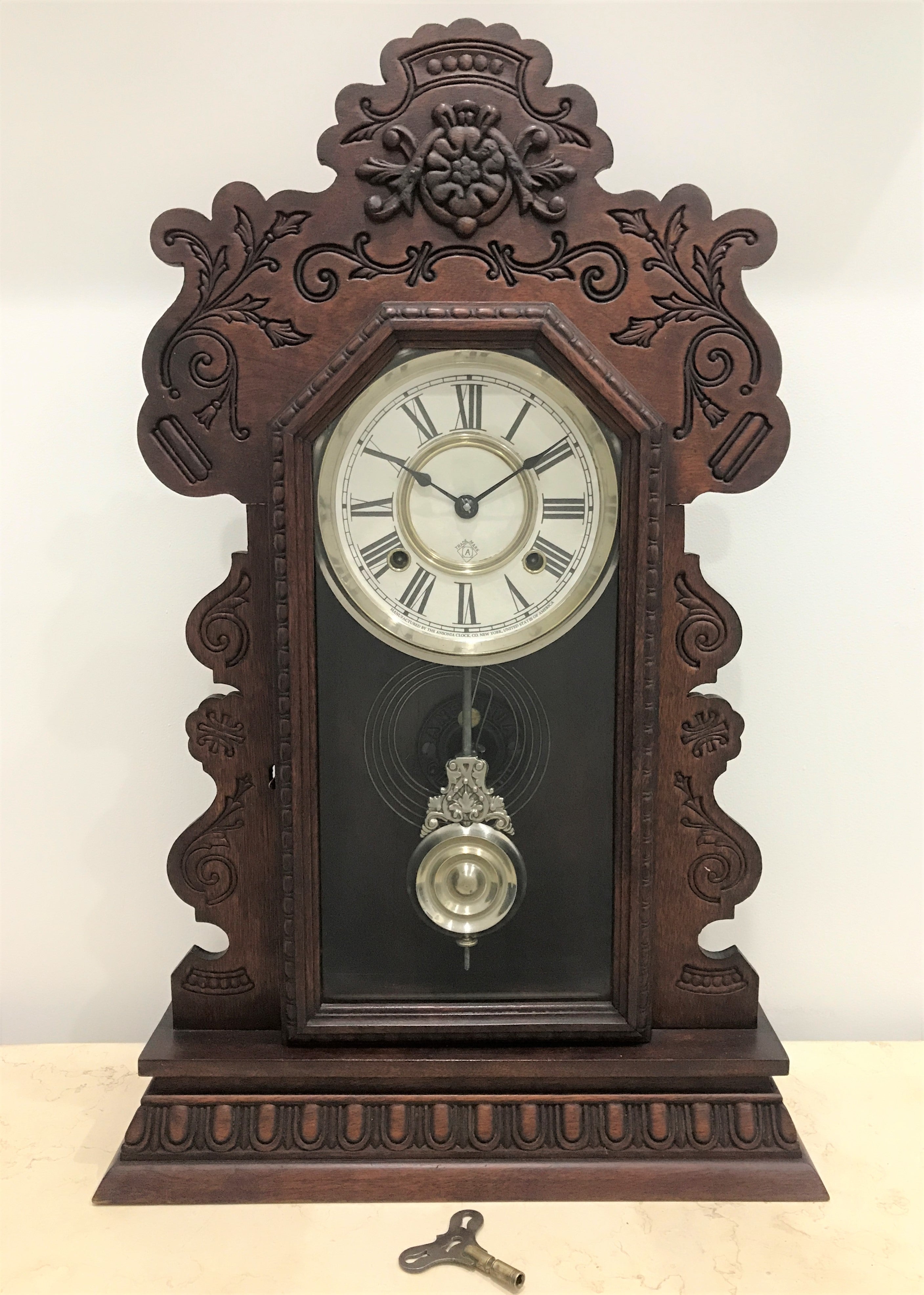 Antique Mantel Clock | eXibit collection