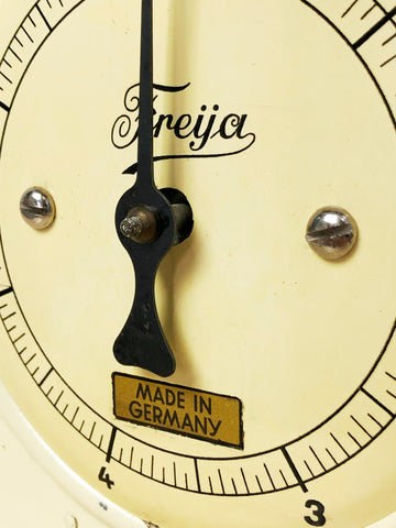 Original Vintage FREYA Kitchen Scale | eXibit collection