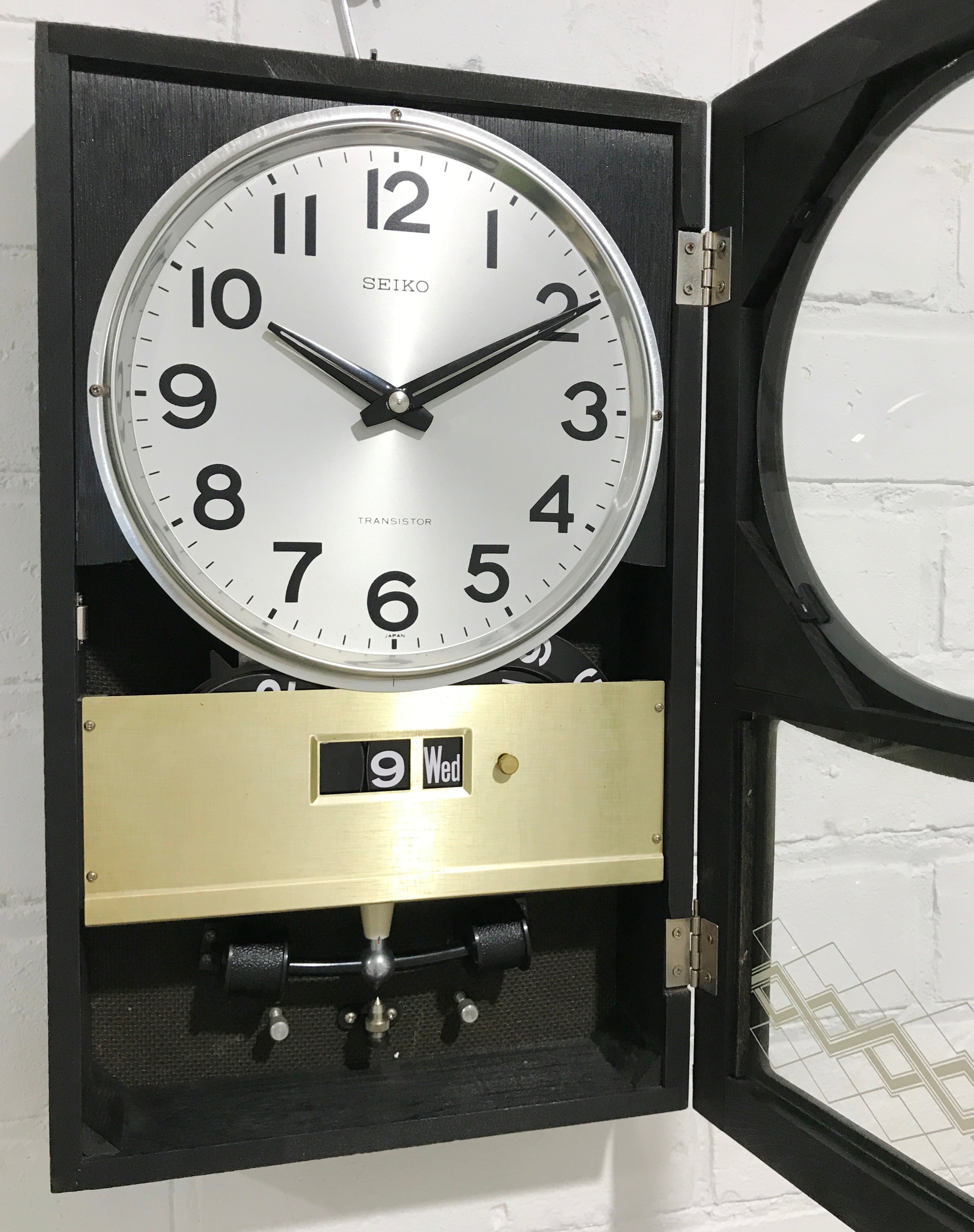 Vintage Seiko Date & Time Wall Clock | eXibit collection