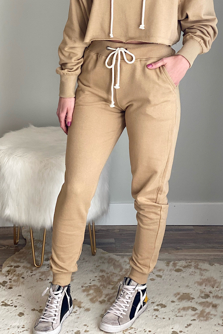 Terry Relaxed Joggers In Tan