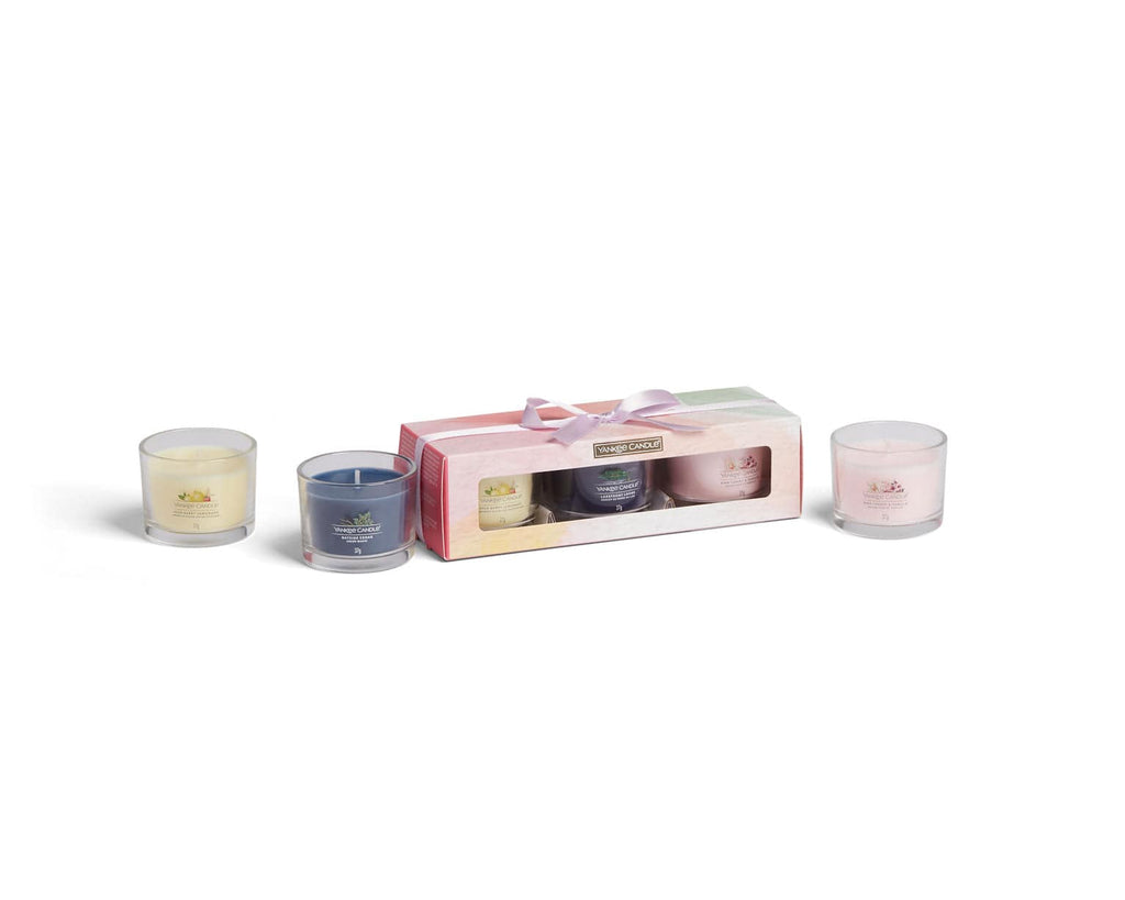 Yankee Candle Gift Set | 3 Scented Filled Votive Candles | Snow Globe  Wonderland Collection | Perfect Gifts for Women