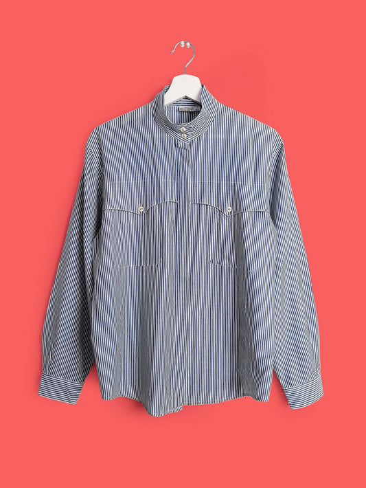 Minimalist Button-up Pinstripes Shirt