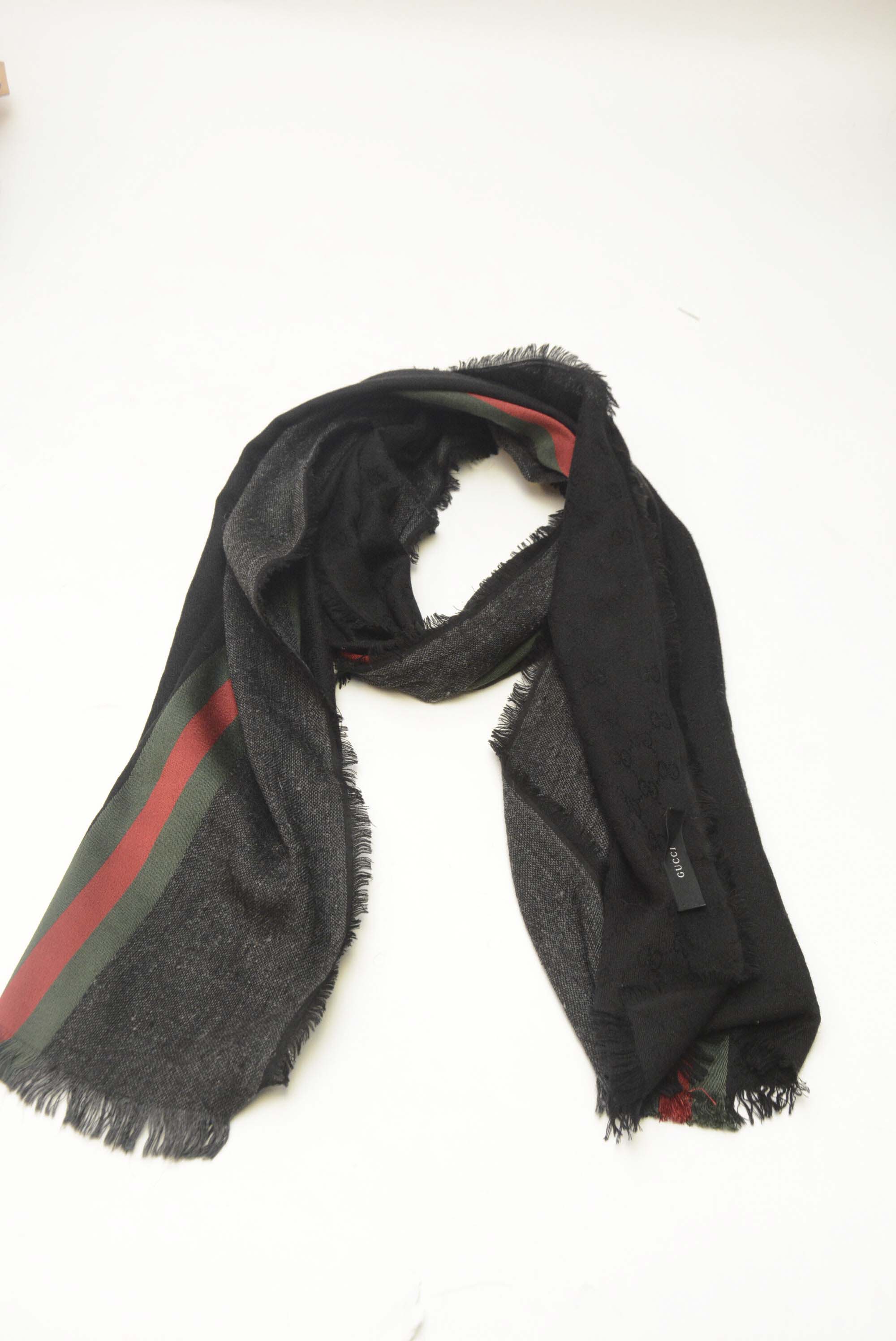 GUCCI RED & BLACK SCARF - TheFlexBoss