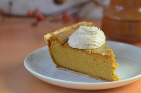 pb love co - whip cream - dairy free- almond butter -cinnamon - easy - healthy - pumpkin pie
