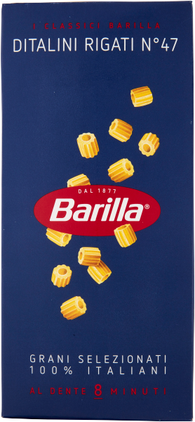 Immagini Stock - Pasta Italiana Multicolore. Deliziosa Cena Per Bambini.  Pasta La Barca. Image 106137047