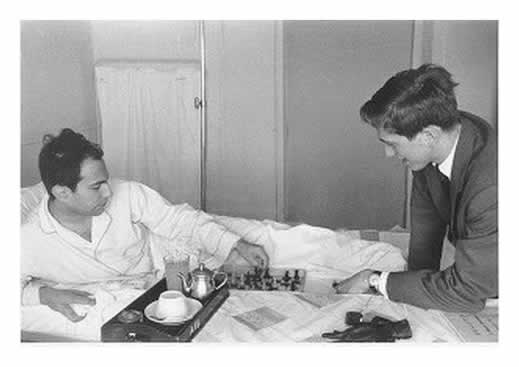 Mikhail Tal beats Kasparov in 17 Moves - 1 Month before his Death 