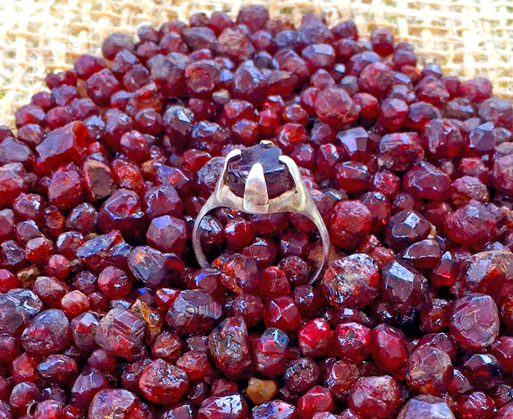 Silver ring with red garnet (photo © Alan Murphy)