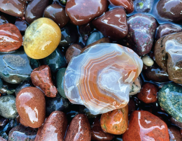 agate rocks from great lakes lake superior