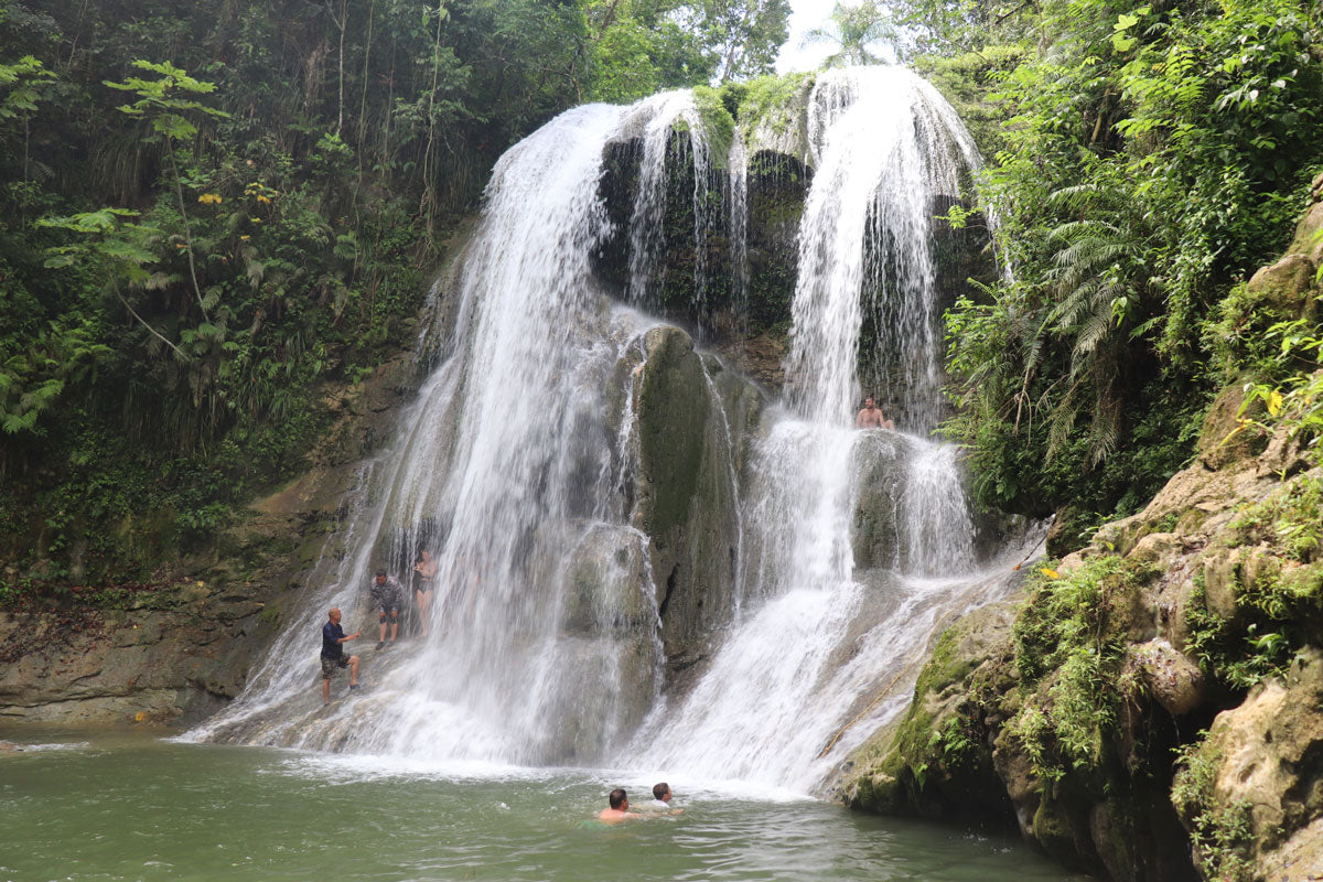 waterfalls in western puerto rico