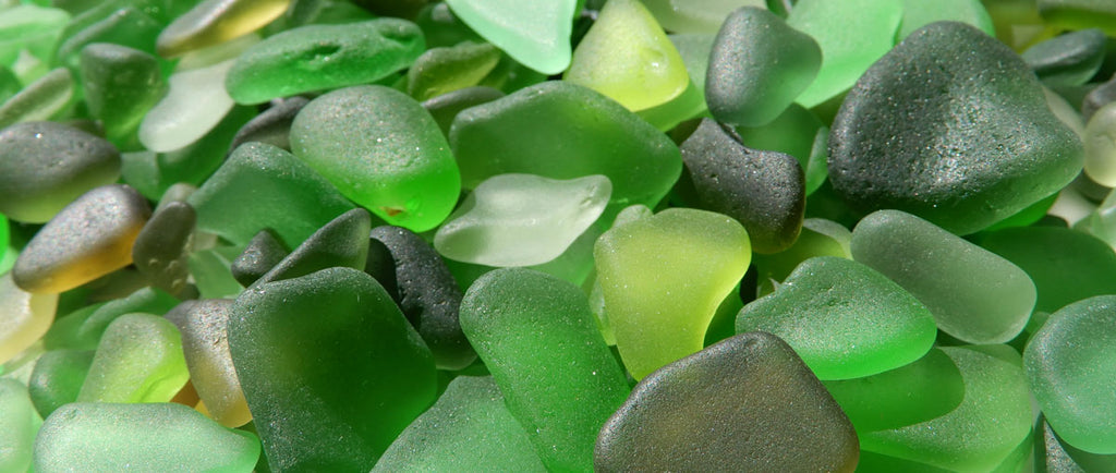 How sea glass gets its different colours