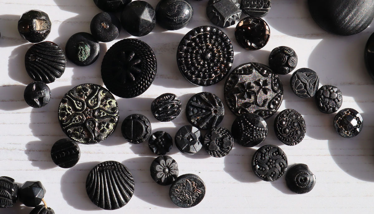 beautiful black victorian mourning buttons