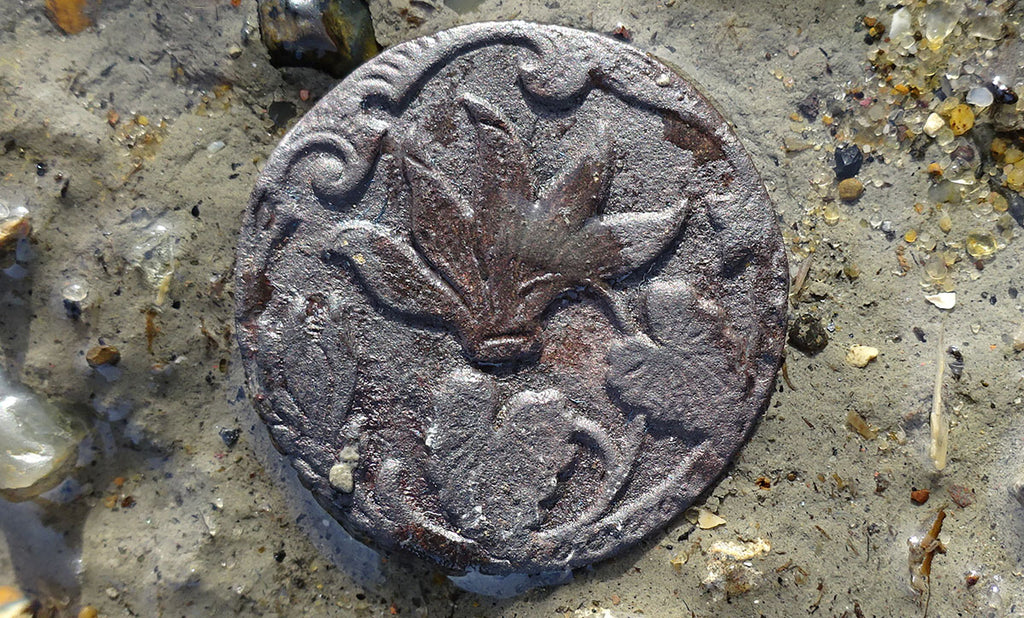 button found on london foreshore