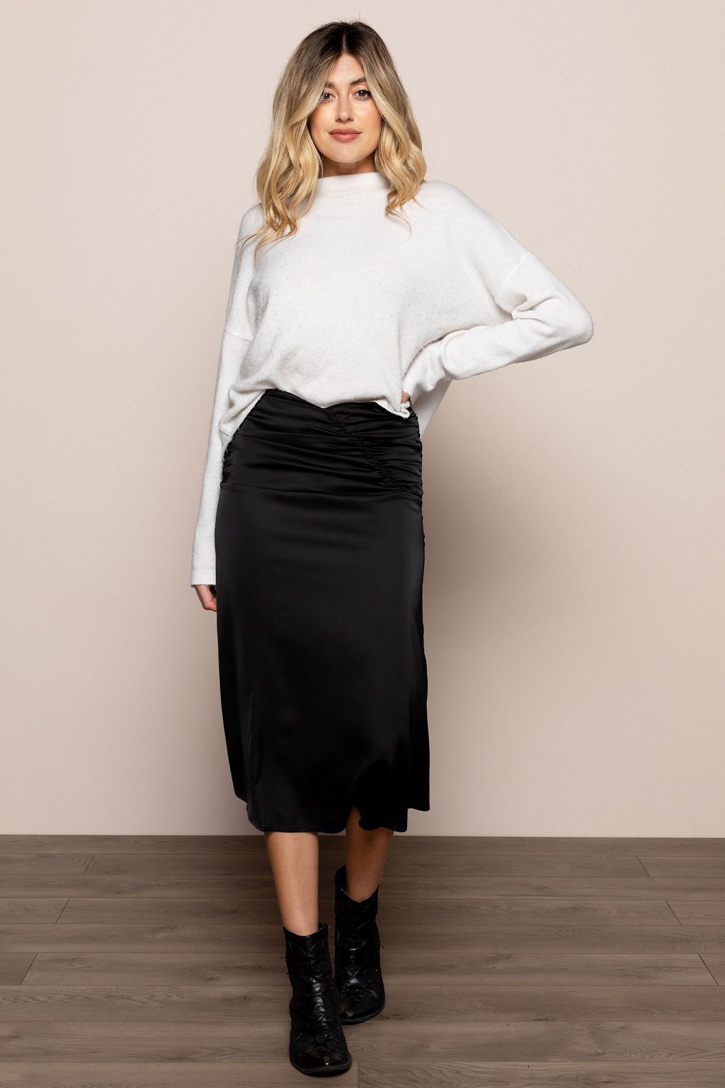 The Stylist LA | Caty Skirt in Black | Haverdash