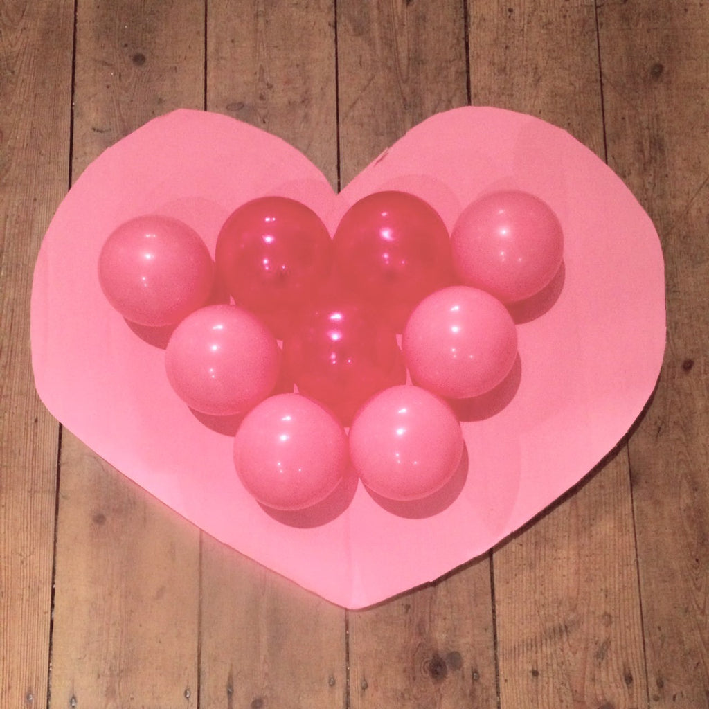 Valentines Party I Heart Shaped Balloon Decoration I My Dream Party Shop Blog I UK