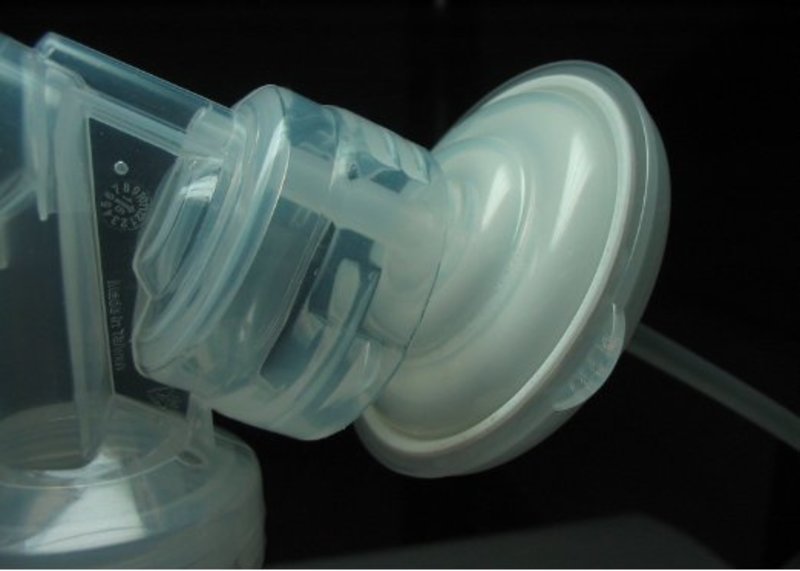 backflow protector breast pump