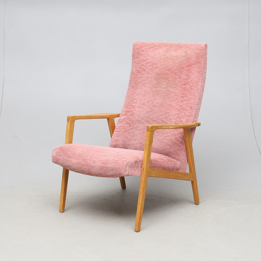 Vintage lounge stoel. Mobler ,Zweden jaren 60 (22604) P.U.M.62
