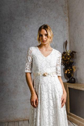 bohemian lace wedding dress
