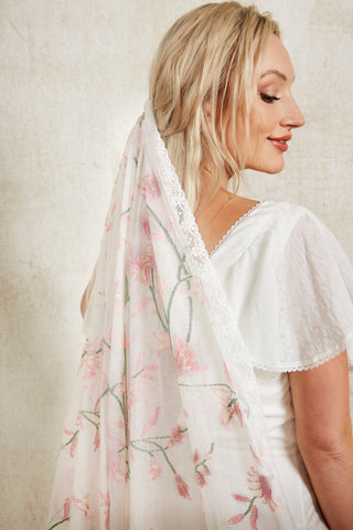 colourful veil with pink flowers