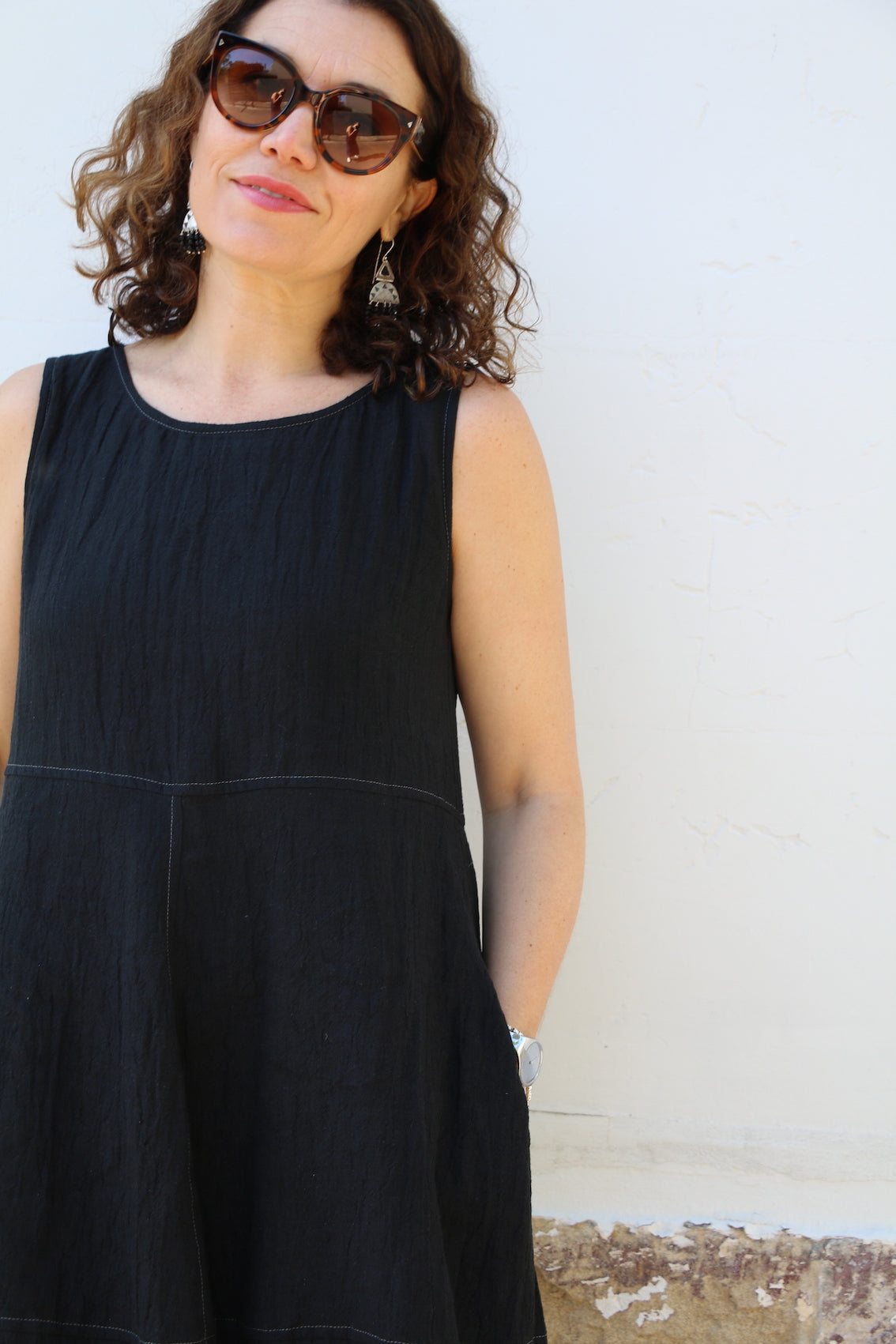 Black Crush - Crinkle Linen – Tessuti Fabrics - Online Fabric Store