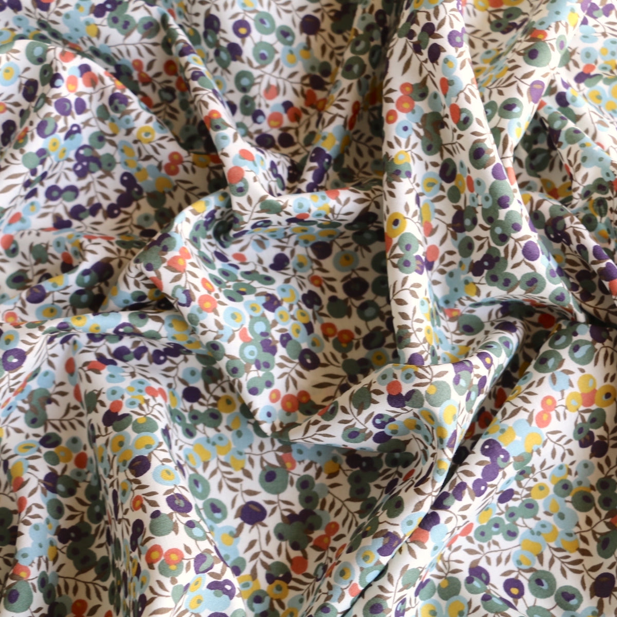 Wiltshire Olive Liberty Tana Lawn™ – Tessuti Fabrics - Online Fabric Store