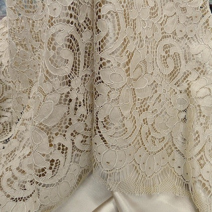 Amelie Lace - Sold Out - Tessuti Fabrics - Online Fabric Store - Cotton ...