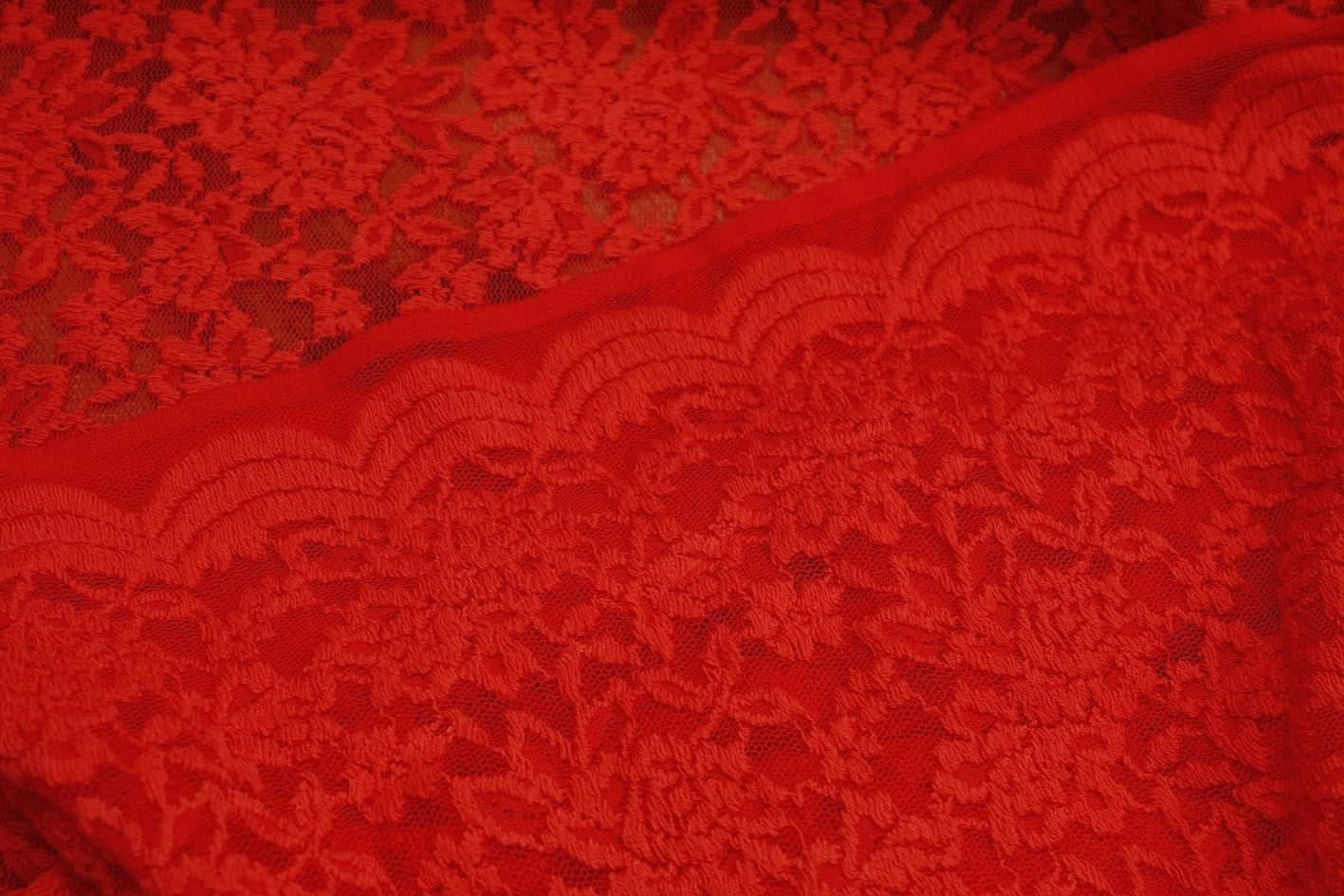 Lacy Poppy - Stretch Lace – Tessuti Fabrics - Online Fabric Store