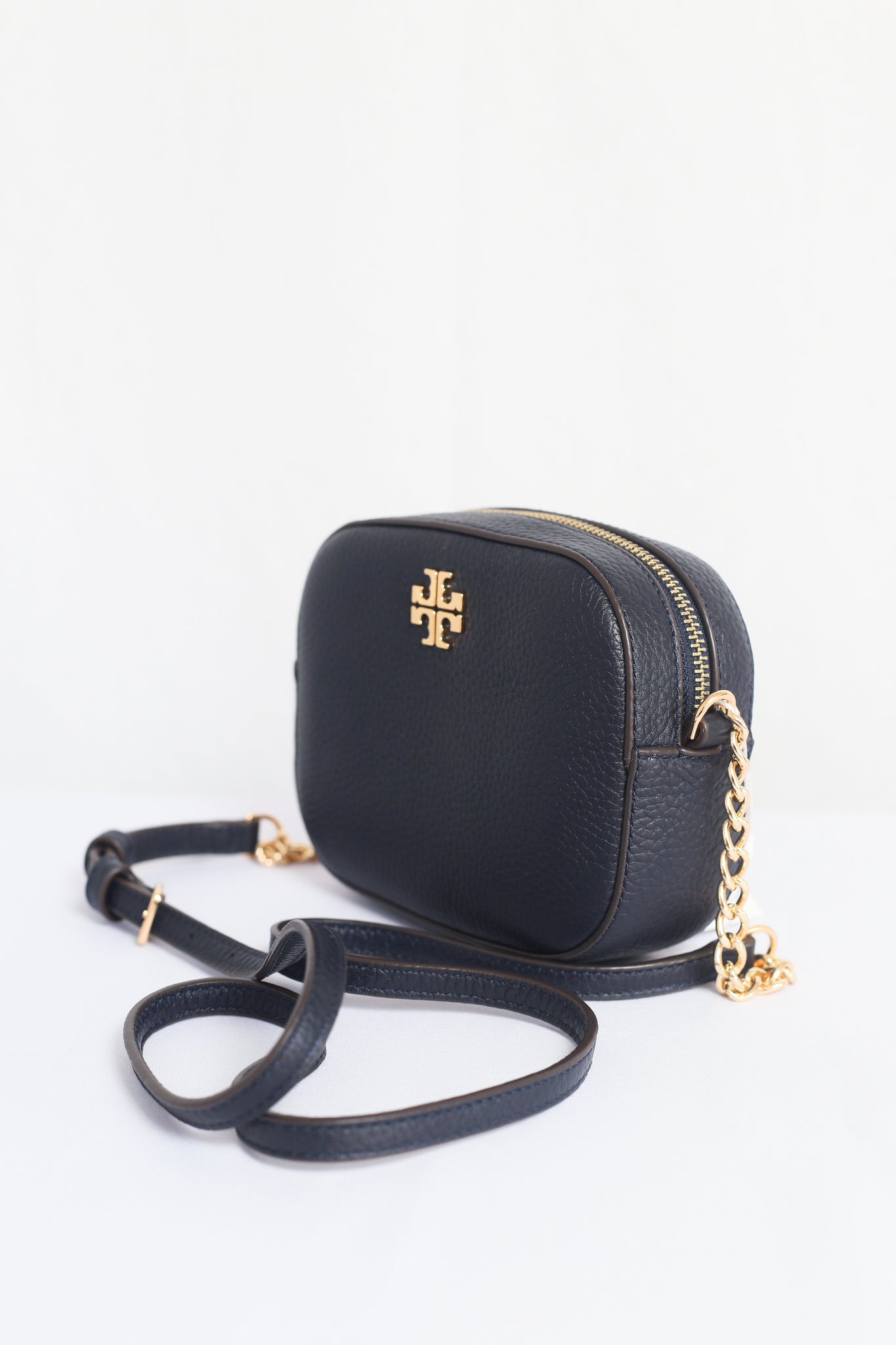 tory burch logo crossbody