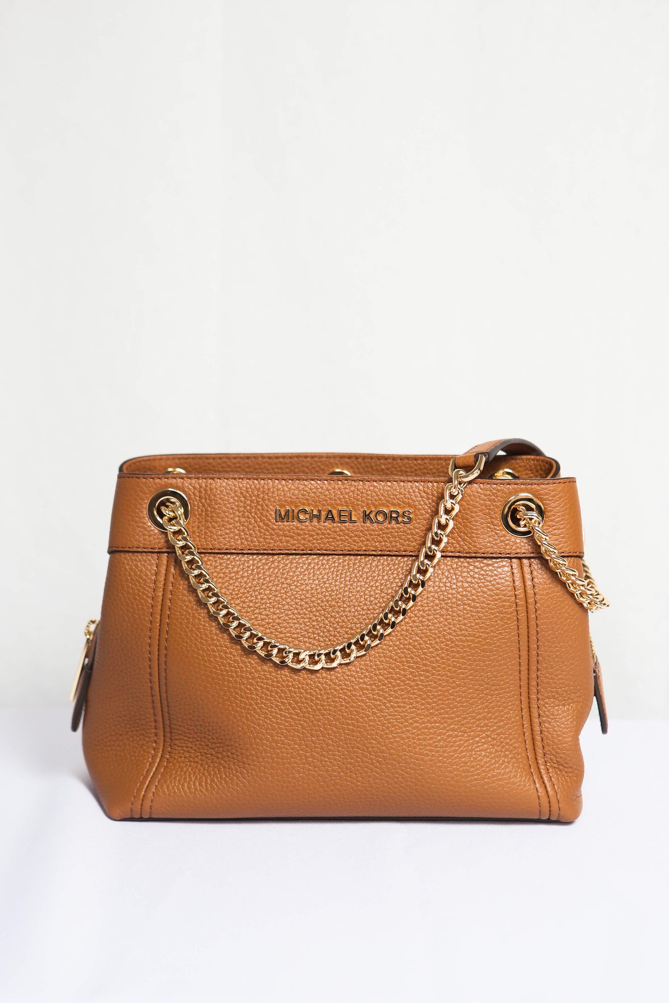 michael kors md chain messenger