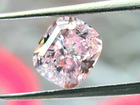 what is a cushion cut diamond pink diamond