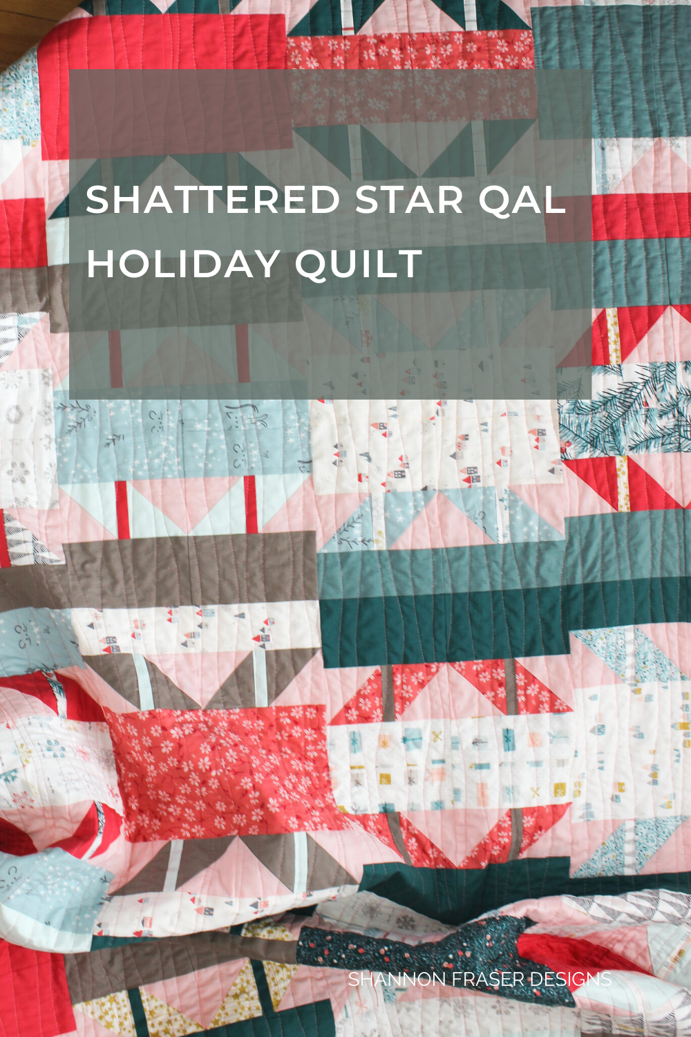 Organic wavy line quilting on the holiday Shattered Star quilt from the quilt along | Modern quilt pattern fat quarter friendly | Shannon Fraser Designs #starquilt