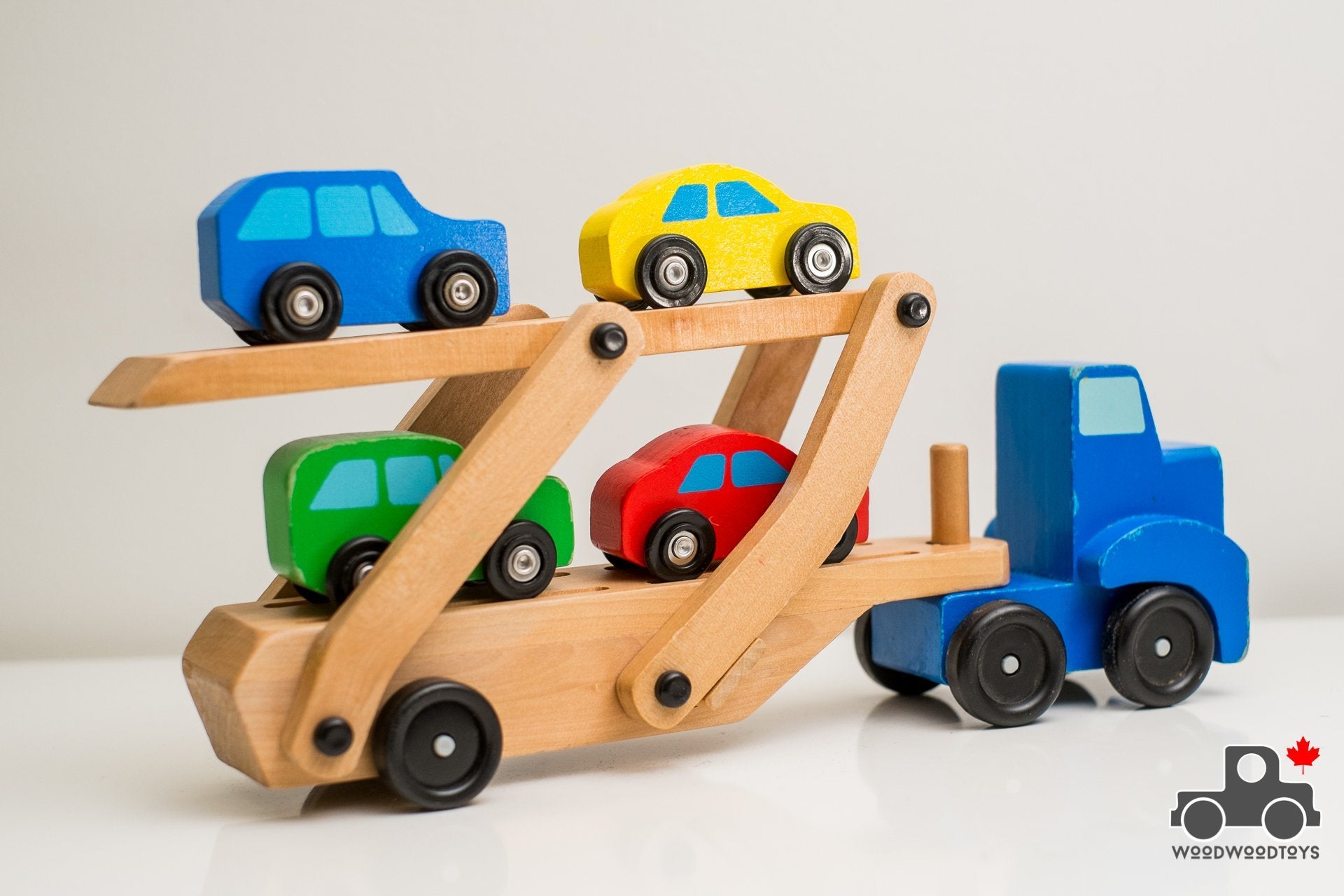 melissa and doug wooden truck car carrier