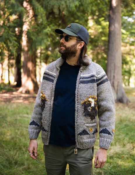 Official Canadian Wildlife Federation - Bison Sweater - GSC